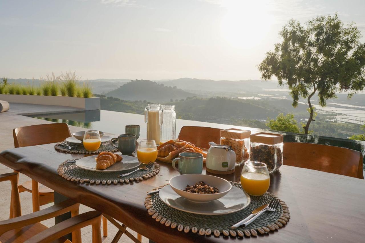 Luxury Ocean View Villas With Private Cook And Free Gym Membership Kuta  Eksteriør billede